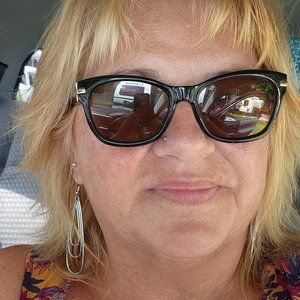Meet your Posher, Jodi